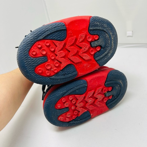 D&G**Unisex Toddler Snow Boots**EU 26/28 US 9/11**$438 - Picture 7 of 8